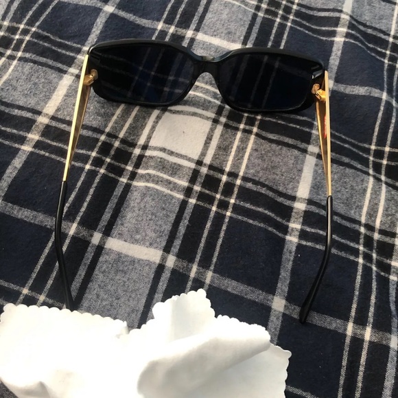 Supreme - Picture 4 of 8